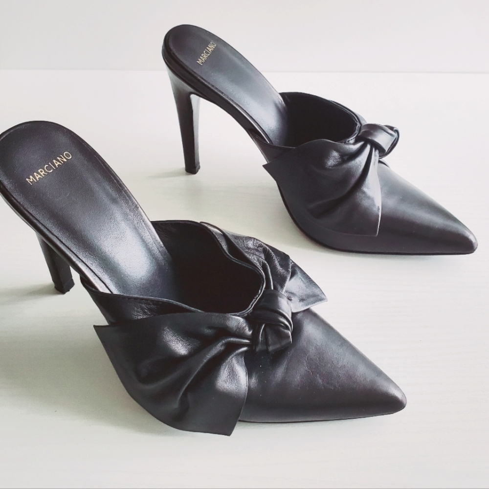 MARCIANO Bow Heels